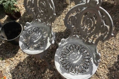 cast-iron-garden-furniture-restoration-5-800c