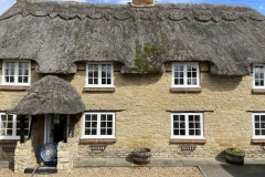 2E3717FB-32C3-405A-A89B-794FC91C650F-min